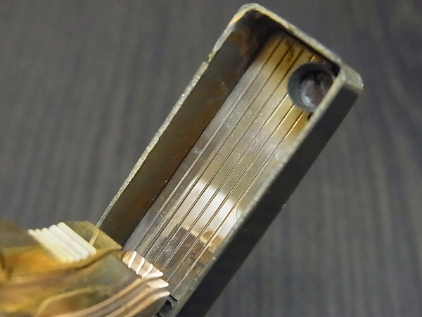 実際に弊社で買取させて頂いたS.T.Dupont/デュポン オールド ロールオイルライター 黒×金の画像 6枚目