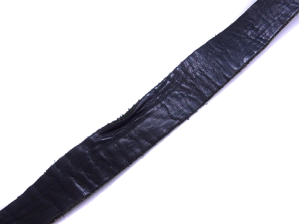 実際に弊社で買取させて頂いたato/アトウ レザーベルト スクエアバックル 無地 ブラックの画像 3枚目