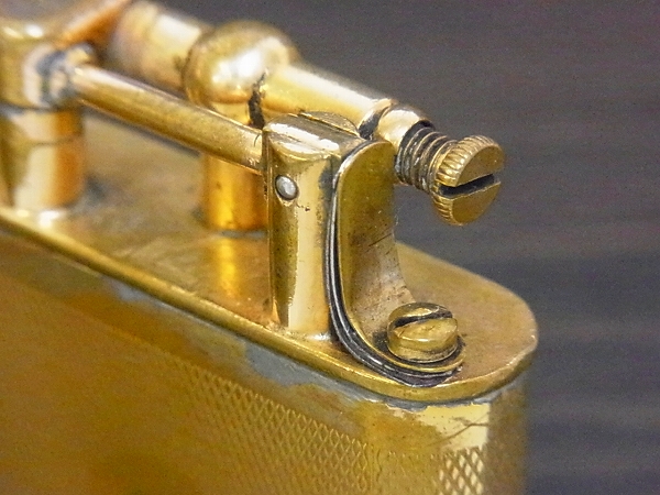 実際に弊社で買取させて頂いたdunhill/ダンヒル 1930年-40年 UNIQUE ダブルホイール ライターの画像 6枚目