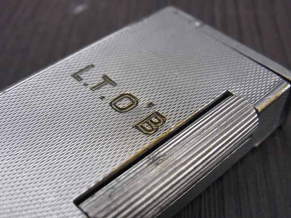 実際に弊社で買取させて頂いたdunhill/ダンヒル 英国製 オールド オイルライター PAT.440072の画像 7枚目