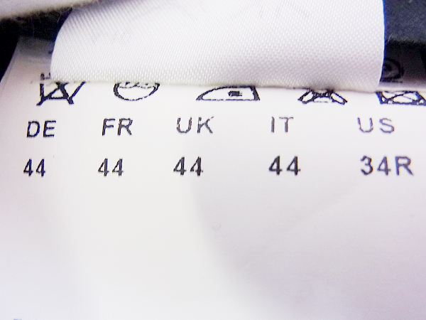 実際に弊社で買取させて頂いたHUGO BOSS/ヒューゴボス ストライプ柄スーツ セットアップ/44の画像 7枚目