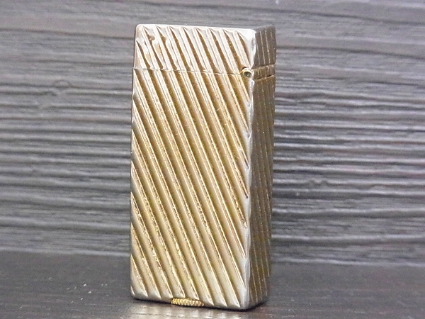 実際に弊社で買取させて頂いたDUNHILL/ダンヒル ビンテージ ROLLALITEショートオイルライターの画像 1枚目