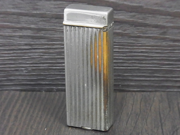 実際に弊社で買取させて頂いたdunhill/ダンヒル 1940年代 ローラライト ストライプ シルバーの画像 1枚目