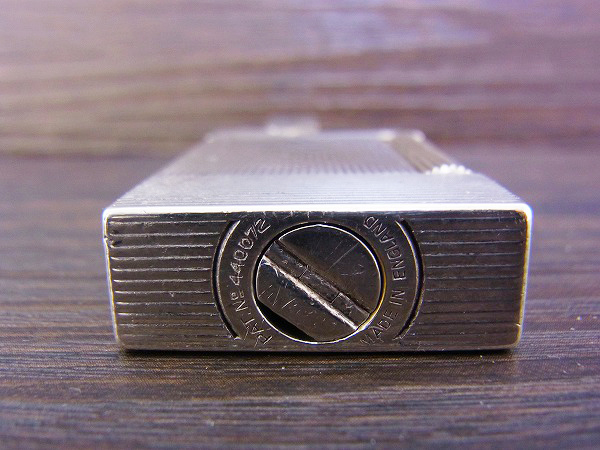 実際に弊社で買取させて頂いたDUNHILL/ダンヒル オールド イングランド製 オイルライターの画像 4枚目