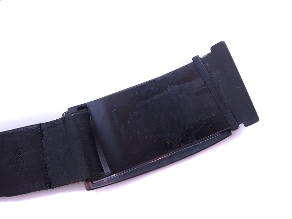 実際に弊社で買取させて頂いたato/アトウ レザーベルト スクエアバックル 無地 ブラックの画像 2枚目