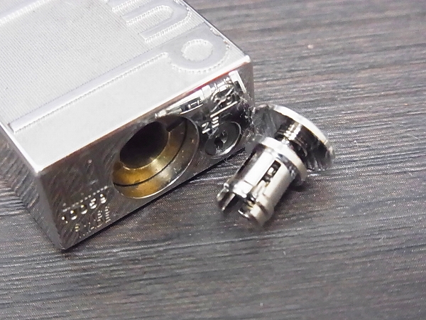 実際に弊社で買取させて頂いたdunhill/ダンヒル ローラーガスライター ロゴ入り シルバーの画像 7枚目