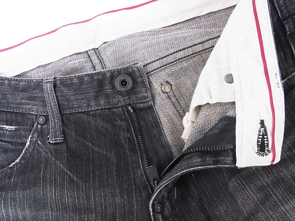 実際に弊社で買取させて頂いたファクトタム 0149916 タイトストレートシルエットデニム 31の画像 2枚目