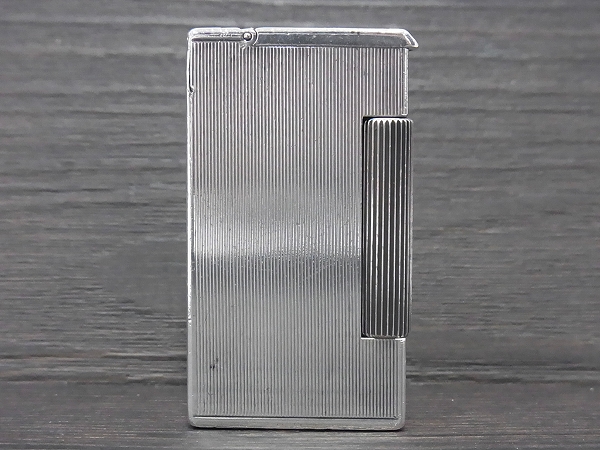 実際に弊社で買取させて頂いたdunhill ビンテージ 1950年代 スターリングガスライター 440072の画像 1枚目