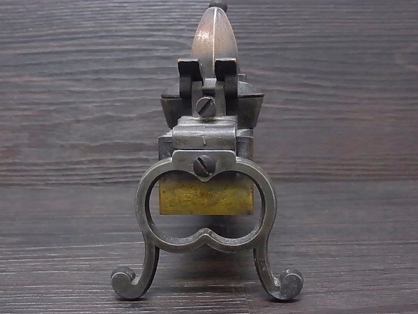 実際に弊社で買取させて頂いたダンヒル ビンテージ オイルライター TINDER PISTOL/40年代製の画像 3枚目