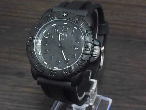 実際に弊社で買取させて頂いたルミノックス ネイビーシールズ ブラックアウト/3050/3950の画像 1枚目