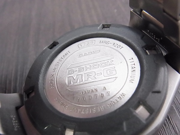 実際に弊社で買取させて頂いたG-SHOCK/Gショック MR-G/アナログ フルメタル MRG-120T-1Aの画像 3枚目