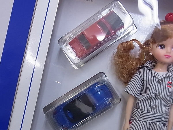 実際に弊社で買取させて頂いた[未開封]トミカ トミー 株主優待2010年 トミカ×2 リカちゃんの画像 3枚目