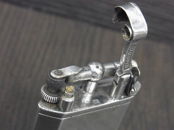 実際に弊社で買取させて頂いたダンヒル UNIQUE ダブルホイール オイルライター シルバーの画像 2枚目