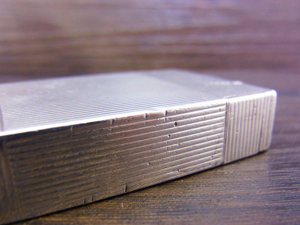 実際に弊社で買取させて頂いたDUNHILL/ダンヒル オールド イングランド製 オイルライターの画像 5枚目