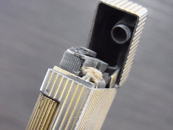 実際に弊社で買取させて頂いたdunhill/ダンヒル ビンテージライター 1950年代頃 ゴールドの画像 4枚目