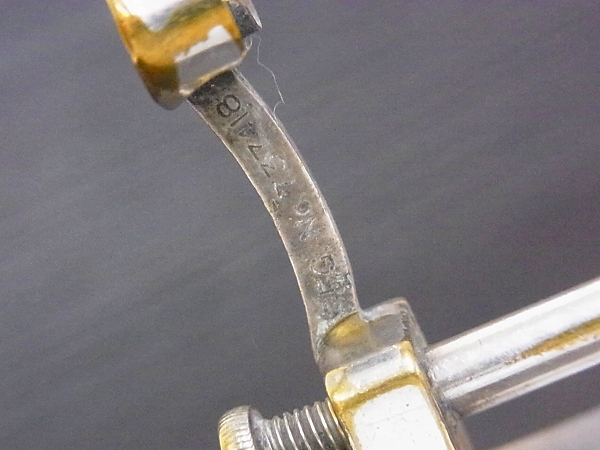 実際に弊社で買取させて頂いたdunhill/ダンヒル UNIQUE ビンテージ ダブルホイールライターの画像 4枚目