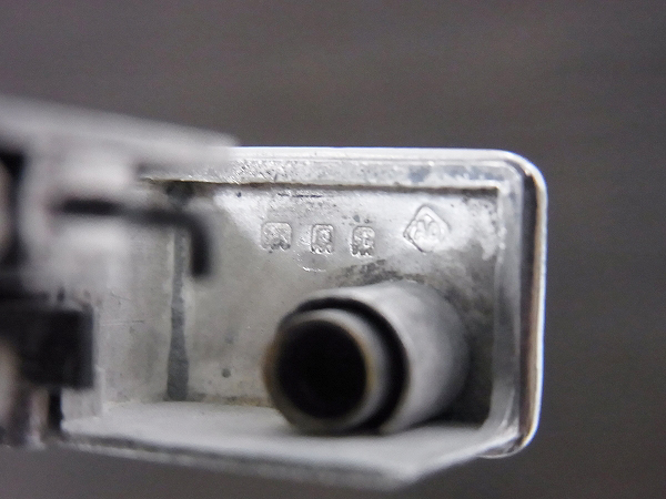 実際に弊社で買取させて頂いたダンヒル CARTIER ヴィンテージ スターリング ガスライターの画像 5枚目