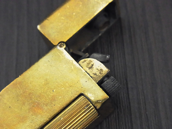 実際に弊社で買取させて頂いたdunhill/ダンヒル オールド ローラライト オイルライターの画像 3枚目