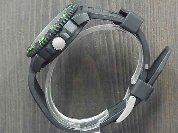 実際に弊社で買取させて頂いたLUMINOX/ルミノックス 腕時計ネイビーシールズ 黒/緑 3050/3950の画像 2枚目
