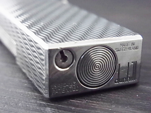 実際に弊社で買取させて頂いたdunhill/ダンヒル 全面加工 ローラーガス ライター シルバーの画像 5枚目