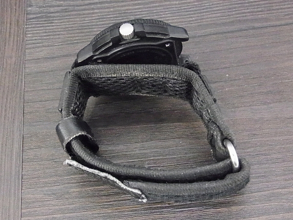 実際に弊社で買取させて頂いたLUMINOX/ルミノックス ネイビーシールズ3000/3900 V3 腕時計の画像 3枚目