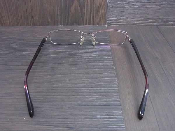 実際に弊社で買取させて頂いたBVLGARI/ブルガリ ハーフリム型 眼鏡フレーム ブラウン系 2042Tの画像 2枚目