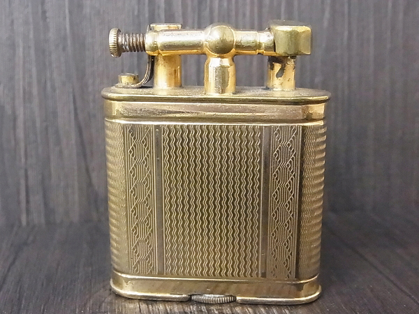 実際に弊社で買取させて頂いたdunhill/ダンヒル ヴィンテージ オイルライター ゴールドの画像 2枚目