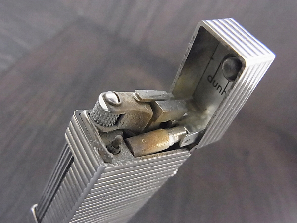 実際に弊社で買取させて頂いたdunhill/ダンヒル ローラガスライター スリムスクエア/シルバーの画像 5枚目