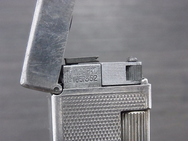 実際に弊社で買取させて頂いたDUNHILL LONDON/ダンヒル 1940年代頃 ビンテージライター 銀の画像 6枚目