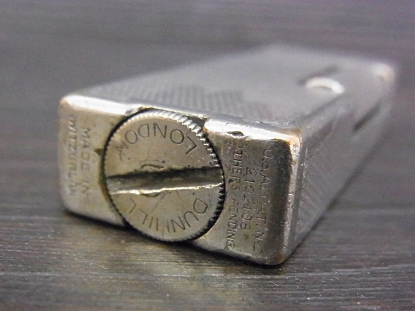 実際に弊社で買取させて頂いたDUNHILL/ダンヒル ROLLALITE ビンテージ オイルライター 銀の画像 4枚目