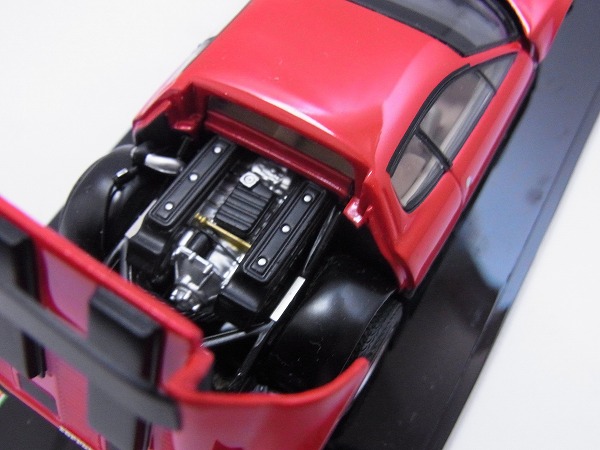 実際に弊社で買取させて頂いたKYOSHO/京商 フェラーリ 512BB 05011RS ミニカー レッド 1/43の画像 4枚目