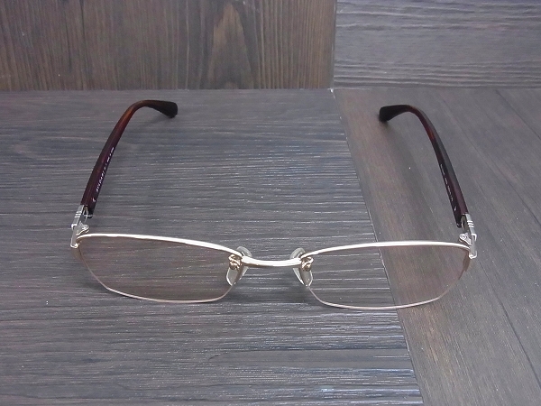 実際に弊社で買取させて頂いたBVLGARI/ブルガリ スクエア型 眼鏡/メガネフレーム BV1044Tの画像 1枚目