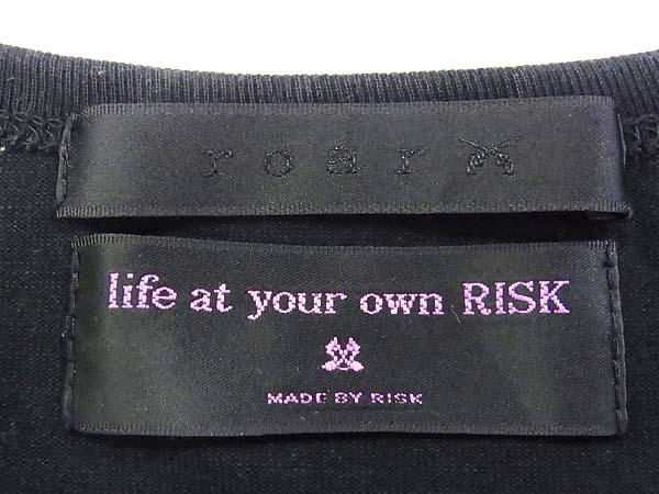 実際に弊社で買取させて頂いたロアー×life at your own RISK 二丁拳銃プリントTシャツ 2の画像 3枚目