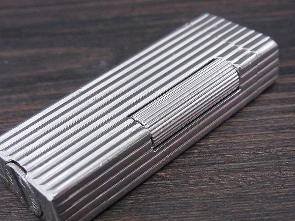 実際に弊社で買取させて頂いたdunhill/ダンヒル ROLLALITE 1950年代頃 ビンテージライター 銀の画像 3枚目