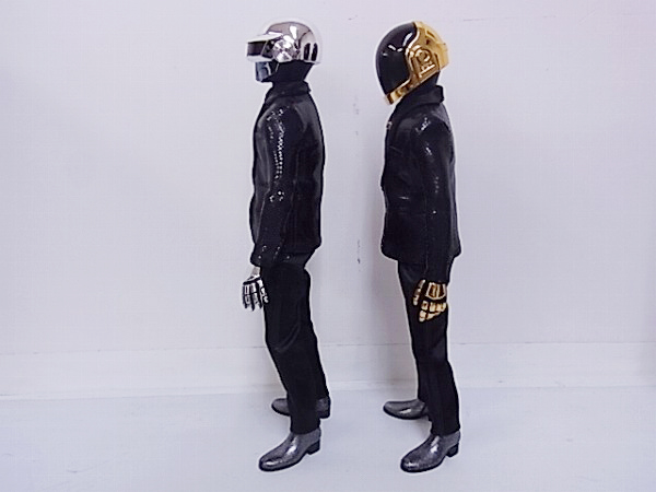 実際に弊社で買取させて頂いたMEDICOM TOY リアルアクションヒーローズDAFT PUNK 1/6 /2点SETの画像 2枚目