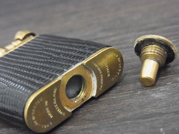実際に弊社で買取させて頂いたdunhill ビンテージ 1920年代 革巻きダブルホイールライターの画像 6枚目