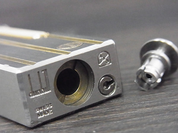 実際に弊社で買取させて頂いたdunhill/ダンヒル ゴールドストライプ柄 コンビ ガスライターの画像 7枚目