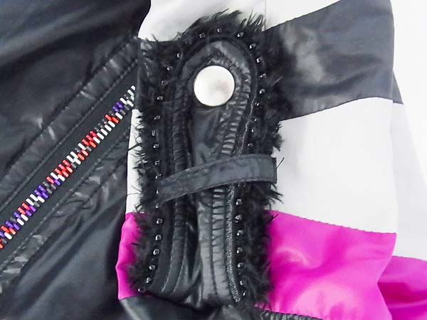 実際に弊社で買取させて頂いたダイエットブッチャースリムスキン/09AW ナイロンパーカー/1の画像 4枚目