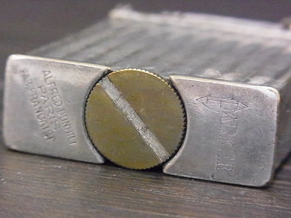実際に弊社で買取させて頂いたPARKER/パーカー By ALFRED DUNHILL ビンテージ オイルライターの画像 4枚目