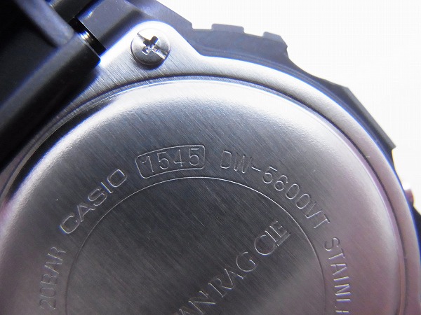 実際に弊社で買取させて頂いたCASIO G-SHOCK×AMERICAN RAG CIE デジタル腕時計 DW-5600VTの画像 5枚目