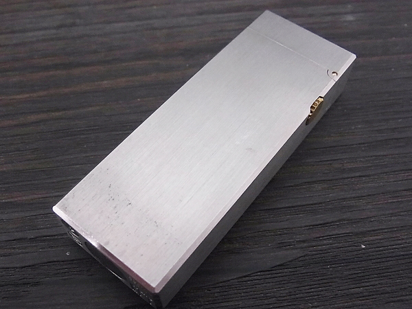 実際に弊社で買取させて頂いたdunhill/ダンヒル デュポン シルバー×ゴールド ガスライター の画像 6枚目