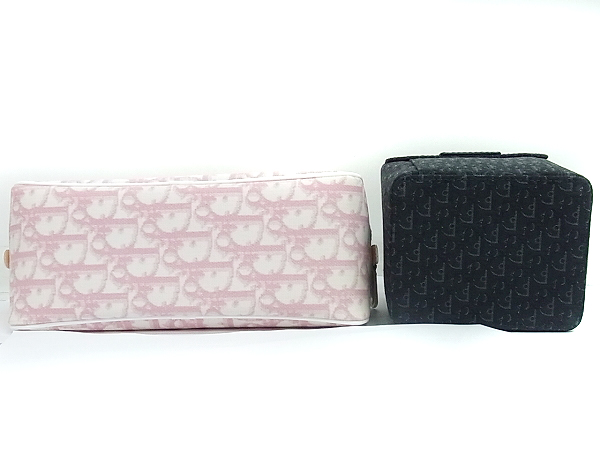 実際に弊社で買取させて頂いたChristian Dior/ディオール トロッター柄 ポーチ/BOX 2点セットの画像 3枚目