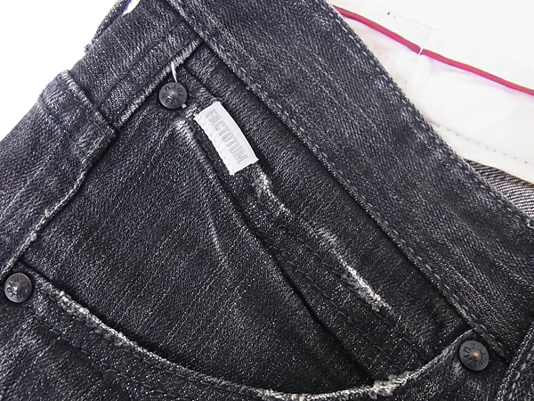 実際に弊社で買取させて頂いたファクトタム 0149916 タイトストレートシルエットデニム 31の画像 4枚目