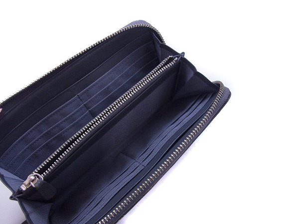 実際に弊社で買取させて頂いたルシアンペラフィネ ラウンドジップウォレット スカル グレーの画像 4枚目