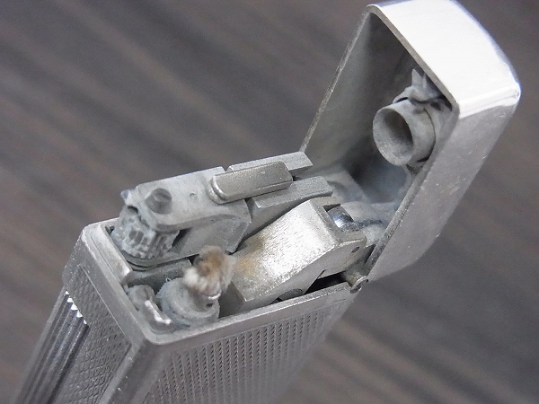 実際に弊社で買取させて頂いたDUNHILL/ダンヒル ROLLALITE 1940年代 ビンテージガスライターの画像 4枚目