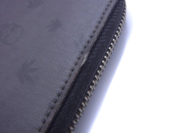 実際に弊社で買取させて頂いたルシアンペラフィネ ラウンドジップウォレット スカル グレーの画像 6枚目
