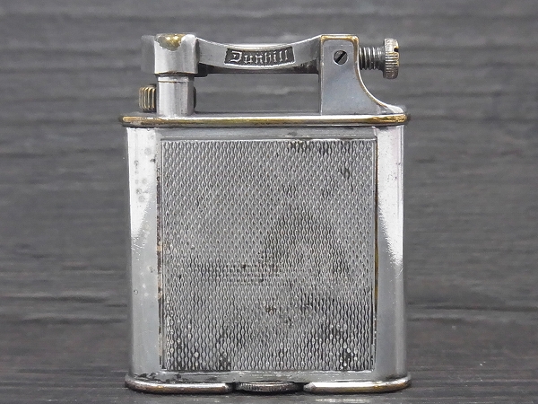 実際に弊社で買取させて頂いたダンヒル ビンテージ 1930年-40年 ダブルホイールライター 銀の画像 1枚目