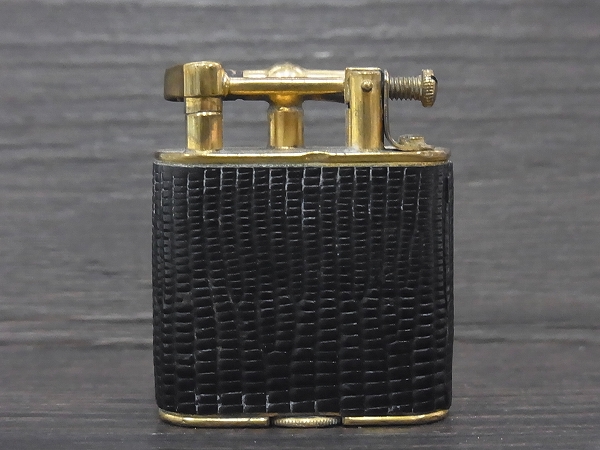 実際に弊社で買取させて頂いたdunhill ビンテージ 1920年代 革巻きダブルホイールライターの画像 1枚目