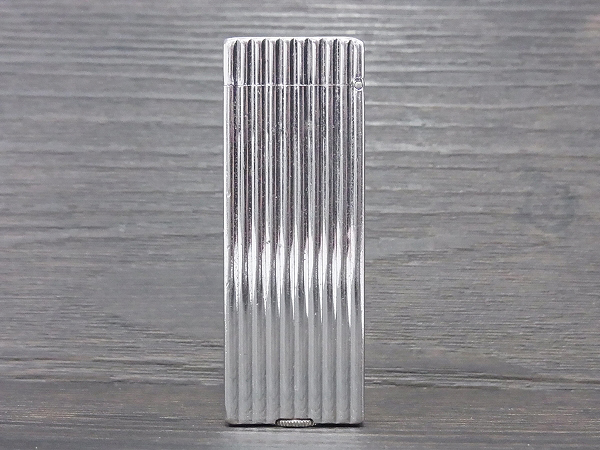 実際に弊社で買取させて頂いたdunhill/ダンヒル ROLLALITE 1950年代頃 ビンテージライター 銀の画像 1枚目