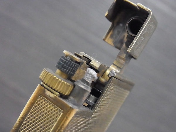 実際に弊社で買取させて頂いたdunhill/ダンヒル ROLLALITE　1940年代 ビンテージライター 金の画像 3枚目